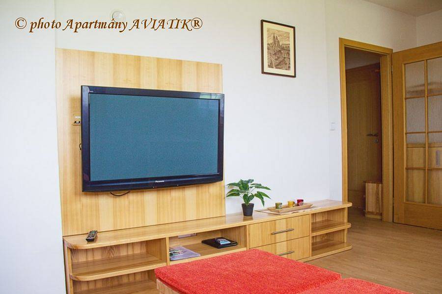 Guest House AVIATIK apartmány® Hradec-Nová Ves
