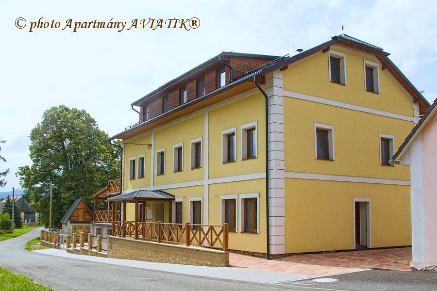 Guest House AVIATIK apartmány® Hradec-Nová Ves