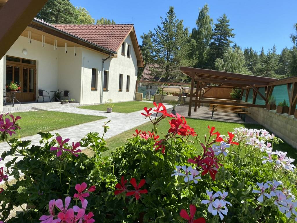 Apartments k pronájmu Suchdol nad Lužnicí - Tušť