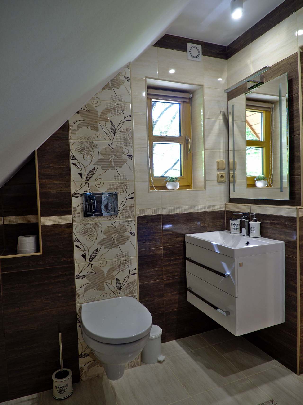 Log Cabin Drevenica Poniklec Ždiar