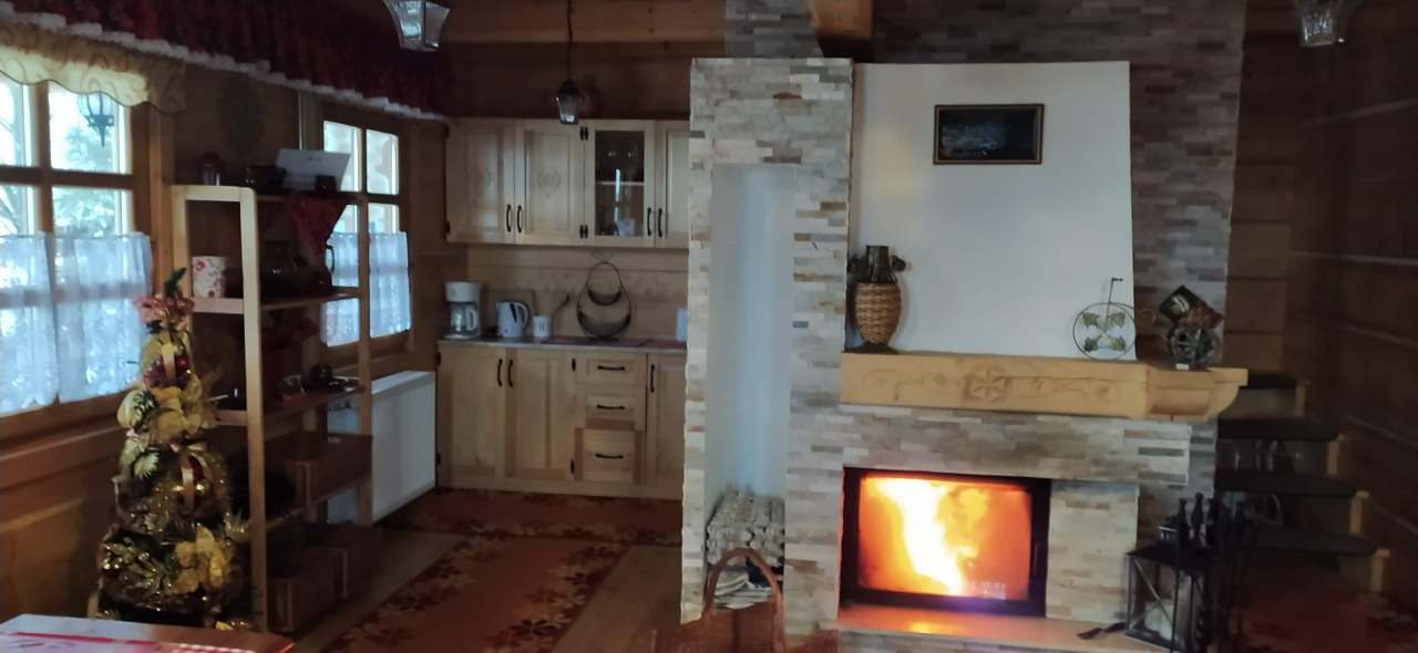 Log Cabin Drevenica Poniklec Ždiar