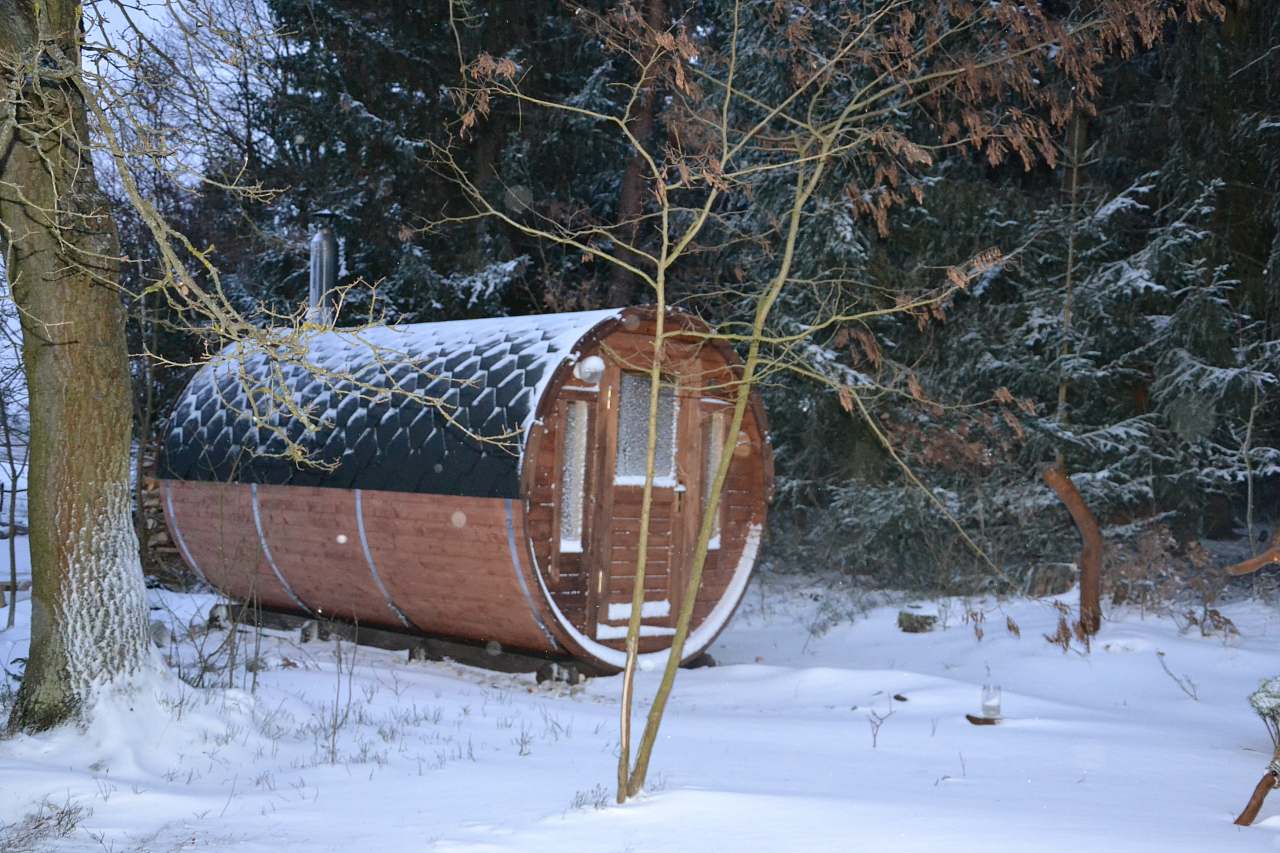 Log Cabin Wellness - treehouse a srub na vodě Višňová