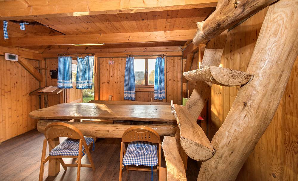 Log Cabin Wellness - treehouse a srub na vodě Višňová