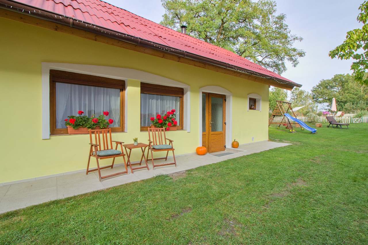 Apartment Domeček u Josefa Hostín