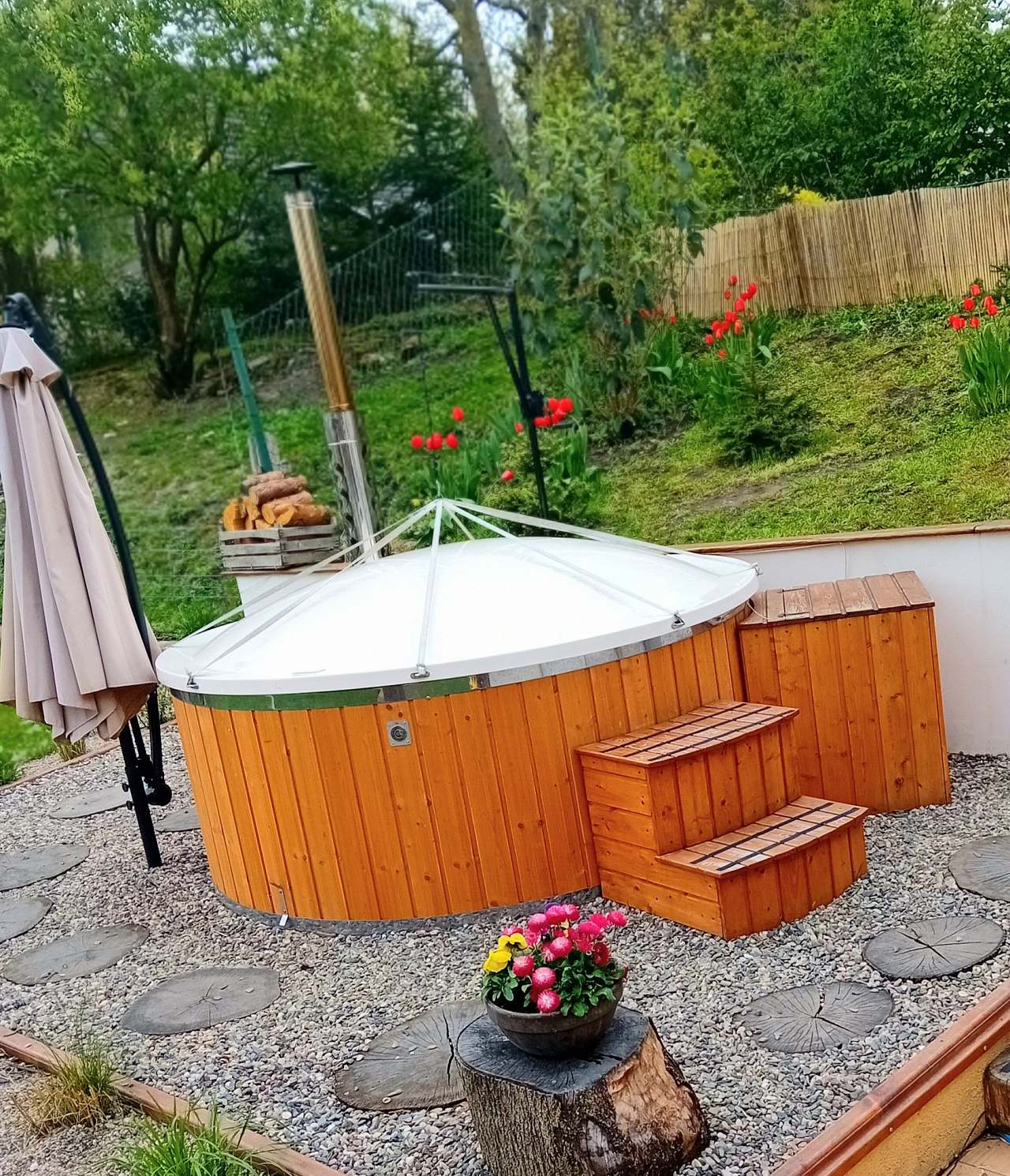 Apartment Domeček u Josefa Hostín