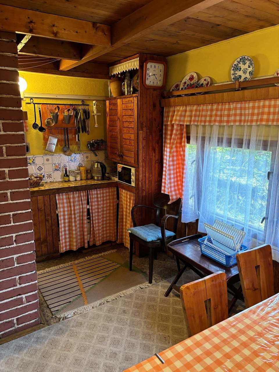 Cabin Retro chata u jezera Lhota