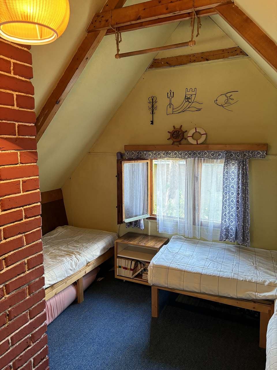 Cabin Retro chata u jezera Lhota