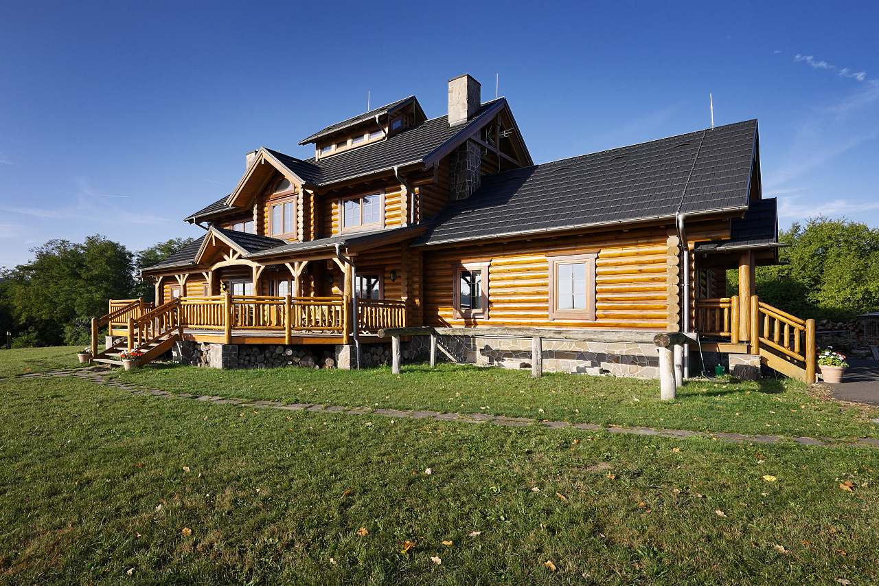 Log Cabin Ranč v Buši Čím