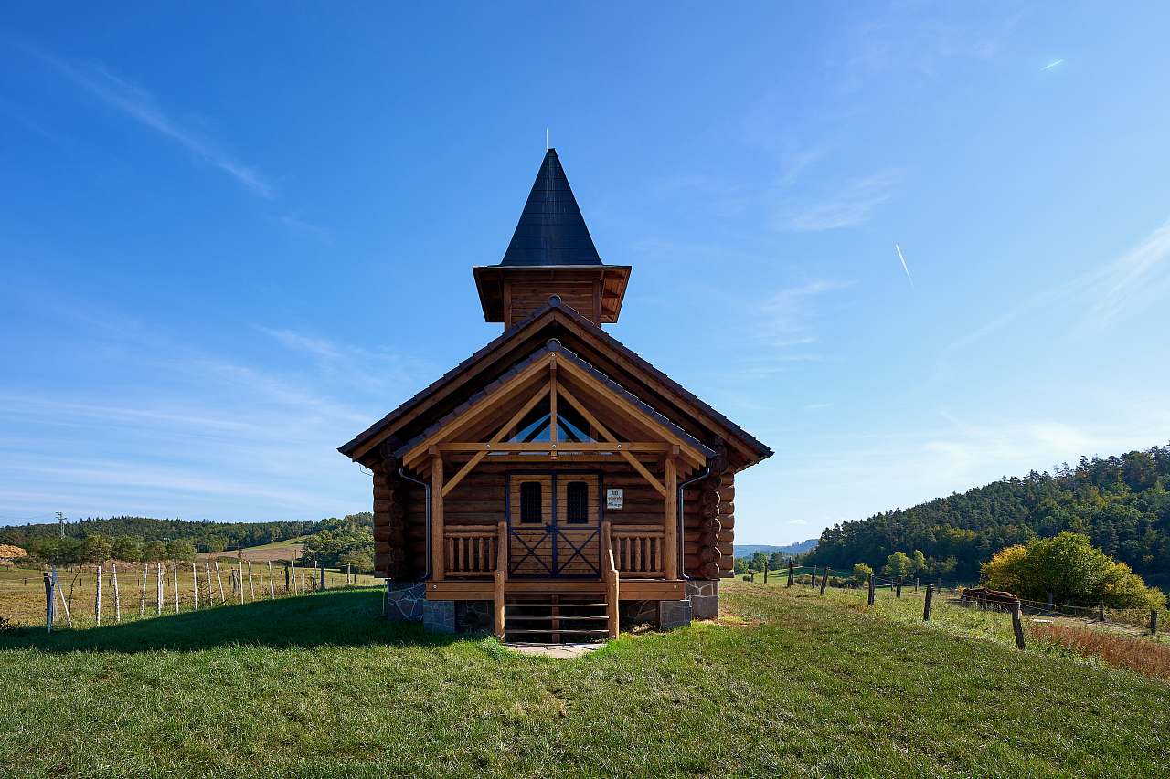 Log Cabin Ranč v Buši Čím
