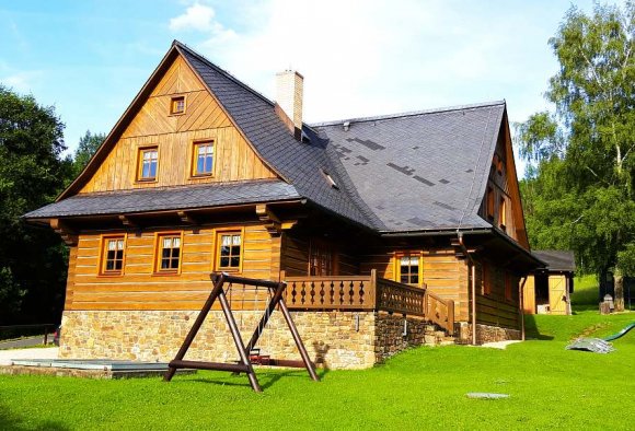 Two Log Cottages for rent