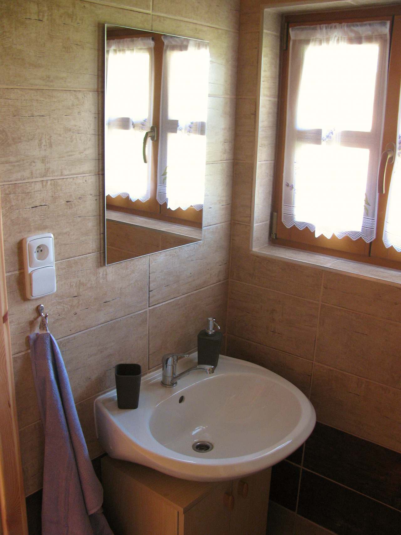 Cabin Dalešická přehrada Kramolín