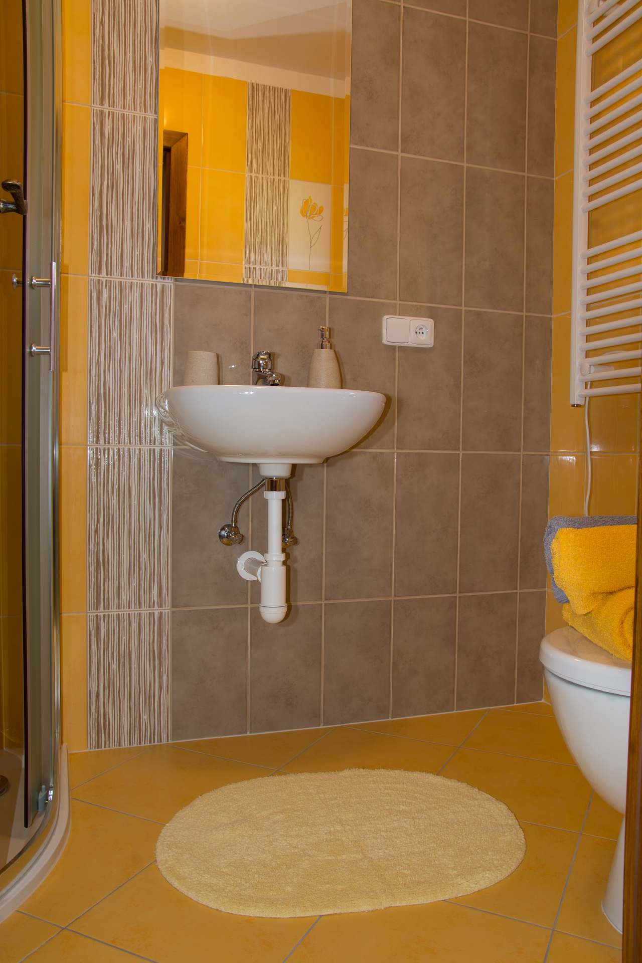 Accommodation Na Statku Lužnice