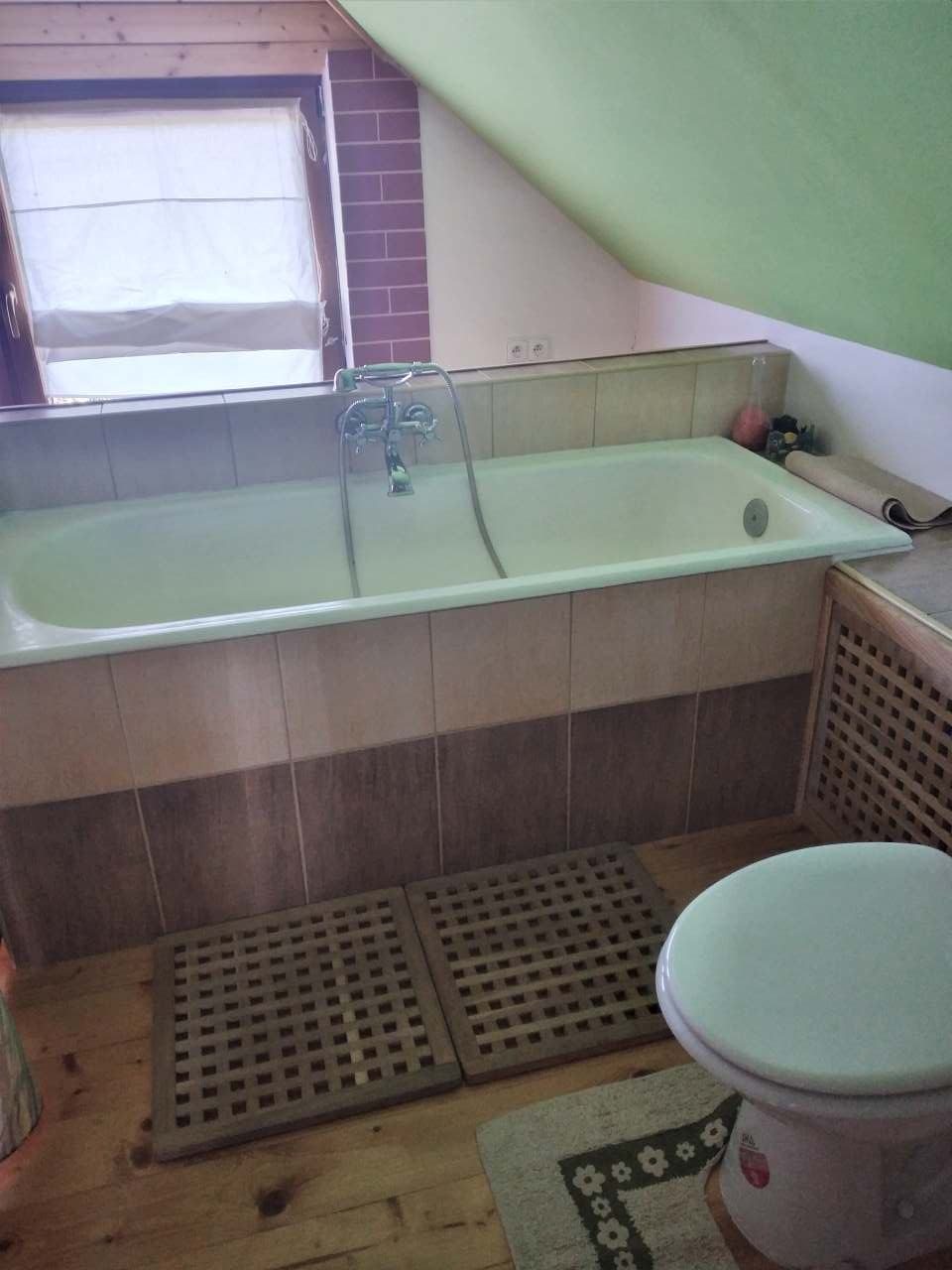Cottage to rent Lesonice