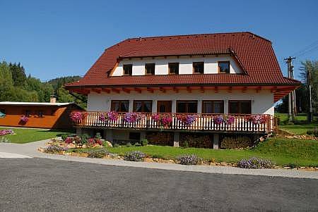 Guest House U Přehrady a chatky Horní Bečva