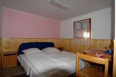 Guest House U Přehrady a chatky Horní Bečva
